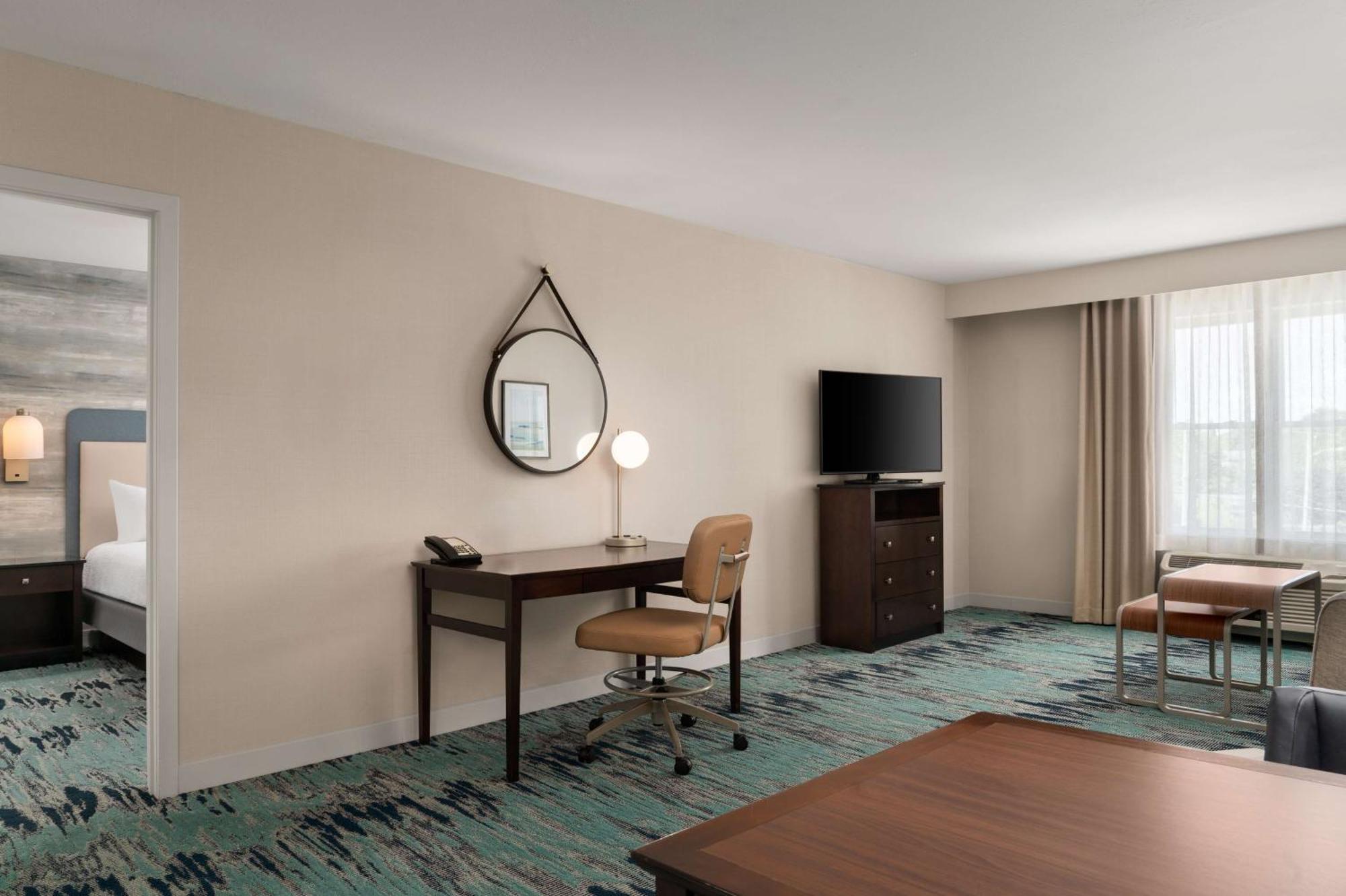Homewood Suites By Hilton Newport-Middletown Exterior photo